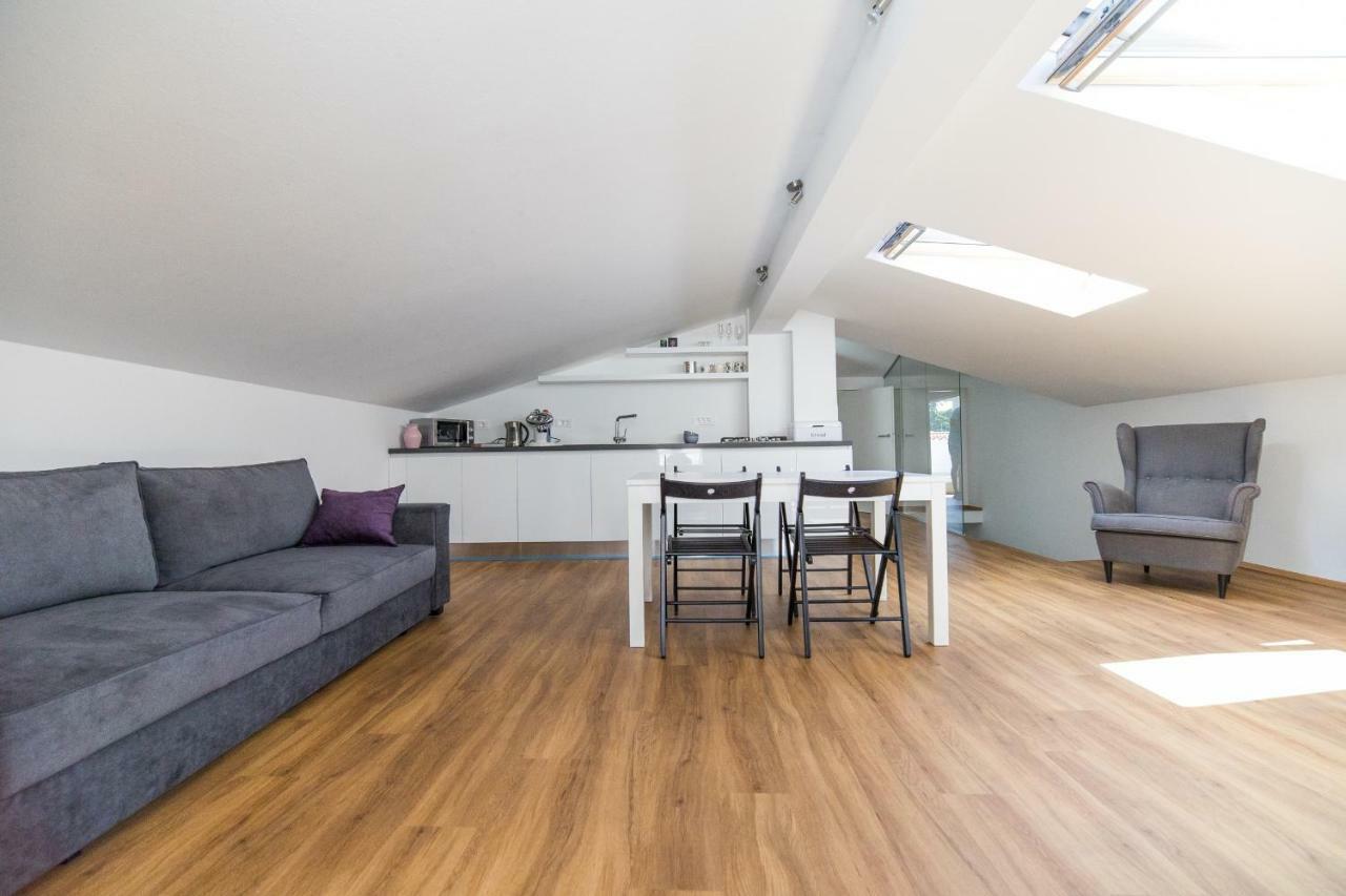Apartment Ana Копер Екстериор снимка